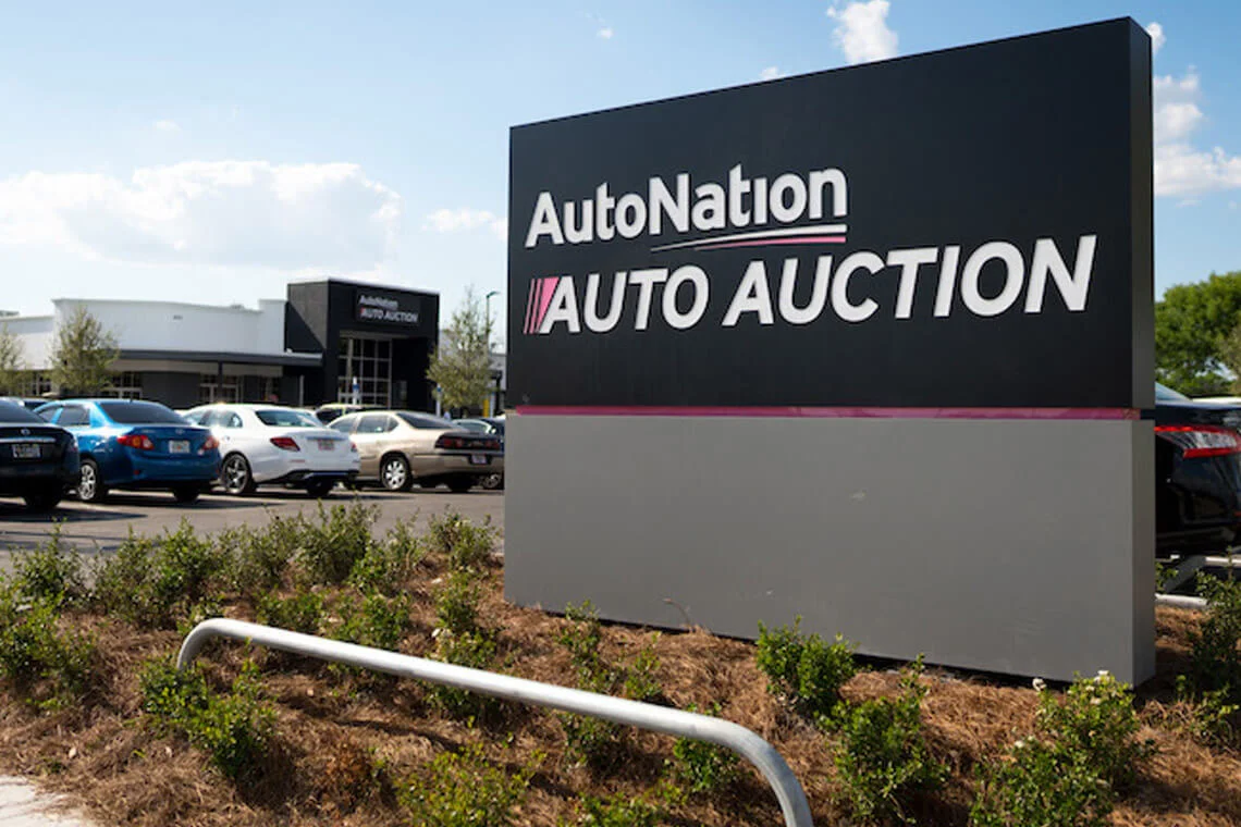 AutoNation Q4 Revenue Dips from 2025